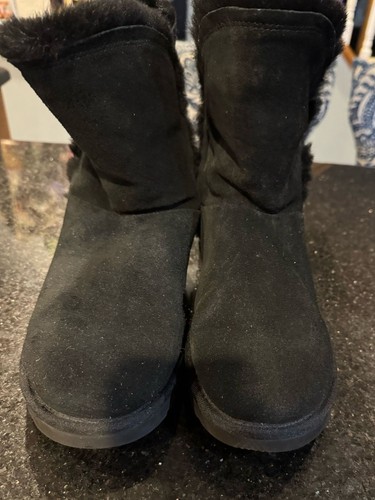 Ugg black shearling - ugg, shearling-lined