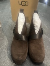 Stivali in pelle con cintura