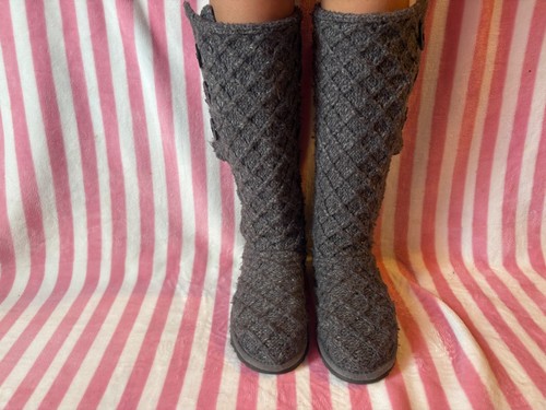 Knitted ugg boot - knitted,