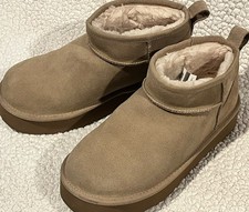 Stivali UGG Classic Ultra Mini