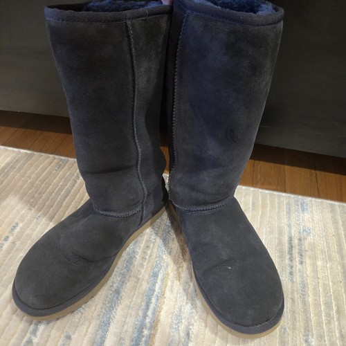 Ugg boots - ugg,