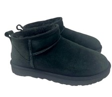 Stivali neri Mini Cosy Ugg