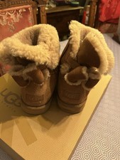 Stivali UGG Chestnut Bailey