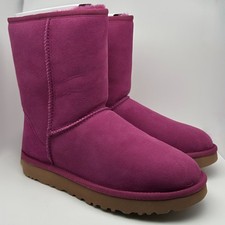 UGG Classic Short II