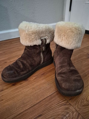 Ugg chocolate brown suede - ugg,